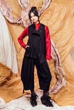 Load image into Gallery viewer, AW25 AIJA COWL VEST TOP - OBSIDIAN TWILL