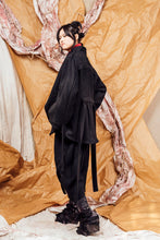 Load image into Gallery viewer, AW25 AMANE WRAP RUCHE COAT - OBSIDIAN