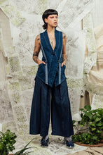 Load image into Gallery viewer, SL24 FIYAN APRON TIE VEST - DENIM