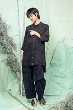 Load image into Gallery viewer, SL26 KAIEN LONG SHIRT - OBSIDIAN