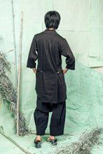 Load image into Gallery viewer, SL26 KAIEN LONG SHIRT - OBSIDIAN