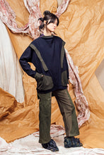Load image into Gallery viewer, AW25 KORI PANEL COWL JUMPER - INK FOREST