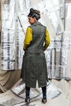 Load image into Gallery viewer, Italian wool long tailored women's vest