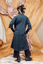 Load image into Gallery viewer, AW25 SAIGE LONG RUCHE JACKET - PETROL