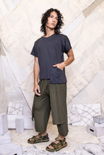 Load image into Gallery viewer, RS25 KAI ASYMMETRIC POCKET TEE - CHARCOAL