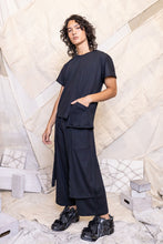 Load image into Gallery viewer, RS25 KAI ASYMMETRIC POCKET TEE - OBSIDIAN RIB