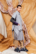 Load image into Gallery viewer, AW25 AKEMI RUCHE BOX TOP - DOVE PLAID