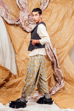 Load image into Gallery viewer, AW25 ALDIS WOOL WAISTCOAT - GRAPHITE