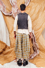 Load image into Gallery viewer, AW25 ALDIS WOOL WAISTCOAT - GRAPHITE