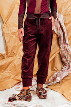 Load image into Gallery viewer, AW25 REILLY STRAIGHT LEG PANT - SHIRAZ CORD