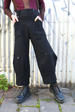 Load image into Gallery viewer, AW25 ORIME WIDE FOLD PANTS - OBSIDIAN SLUB