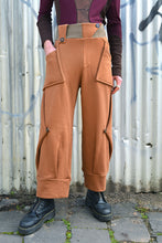 Load image into Gallery viewer, AW25 ORIME WIDE FOLD PANTS - TOFFEE