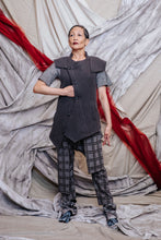 Load image into Gallery viewer, Women's Unisex Tailored Drape Vest in Graphite Linen Cotton