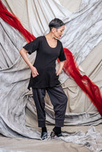 Load image into Gallery viewer, Women's Black Cotton Crinkle Jersey Flare Top with Pockets