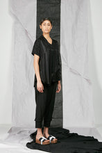 Load image into Gallery viewer, Women's Black Viscose Flare Tunic Top