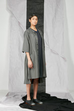 Load image into Gallery viewer, Women's Unisex Linen Shirt Jacket with side pockets