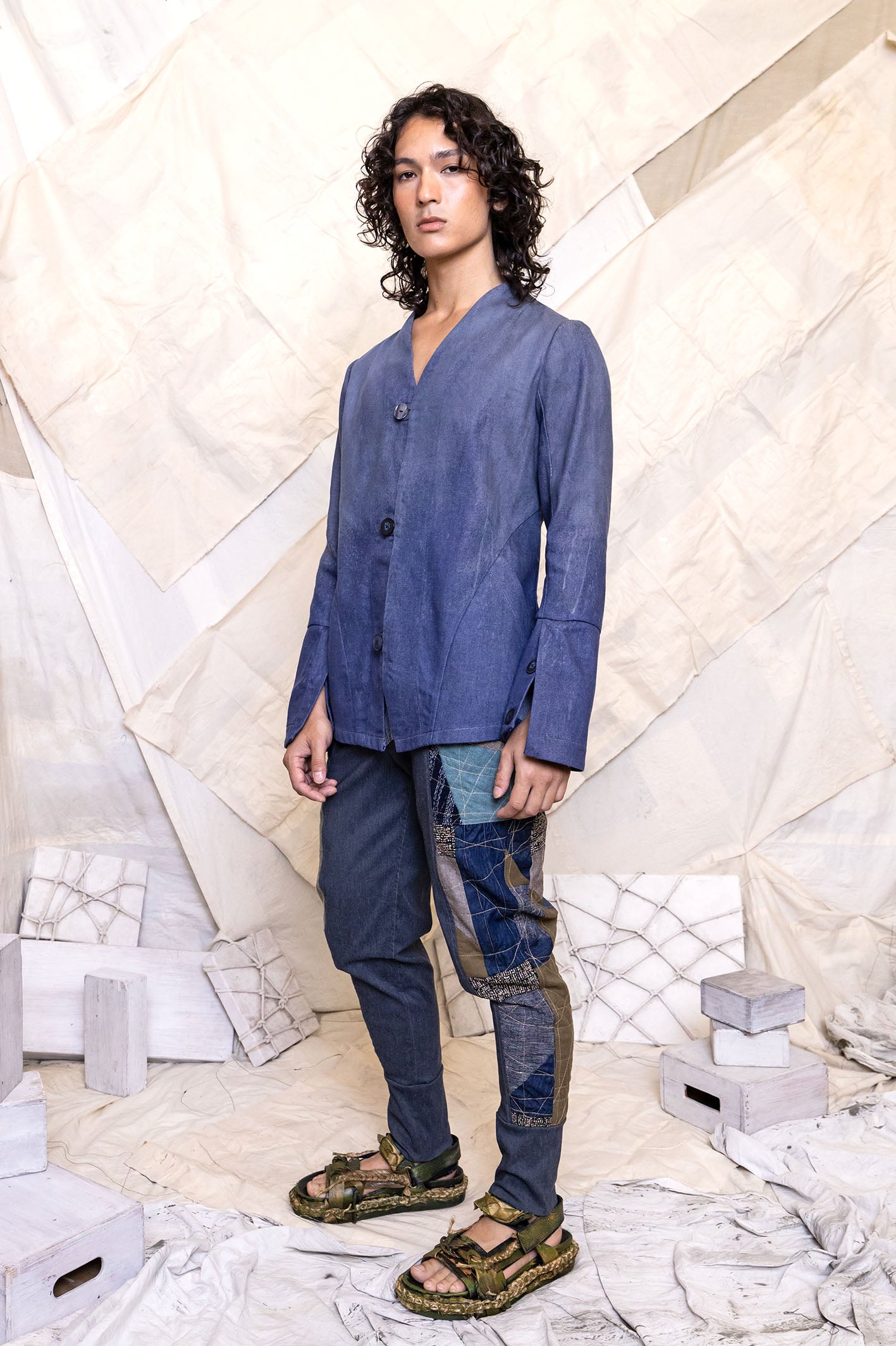 RS25 CASSIAN CUTOUT BLAZER - DENIM FADE