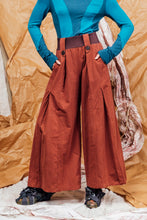 Load image into Gallery viewer, AW25 ADLAI PALAZZO PANTS - REDWOOOD