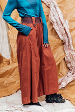 Load image into Gallery viewer, AW25 ADLAI PALAZZO PANTS - REDWOOOD
