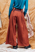 Load image into Gallery viewer, AW25 ADLAI PALAZZO PANTS - REDWOOOD