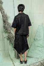 Load image into Gallery viewer, SL26 CADEAU BOXY SHIRT JACKET - OBSIDIAN PINSTRIPE