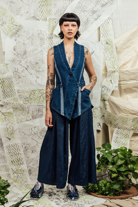 SL24 FIYAN APRON TIE VEST - DENIM