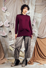 Load image into Gallery viewer, AW26 GIAN LONG SLEEVE POCKET TOP - MERLOT
