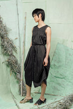 Load image into Gallery viewer, SL26 HOLLIS CONVERTIBLE SKIRT DRESS - OBSIDIAN PINSTRIPE