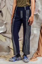 Load image into Gallery viewer, AW26 IDRIS FLARE ZIP PANTS - DENIM