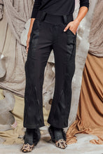 Load image into Gallery viewer, AW26 IDRIS FLARE ZIP PANTS - OBSIDIAN