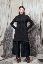 Load image into Gallery viewer, AW24 JADIS TUNIC SHIRT - OBSIDIAN