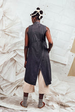 Load image into Gallery viewer, SL25 KAIDA LONG WRAP VEST - CHARCOAL ACIDWASH