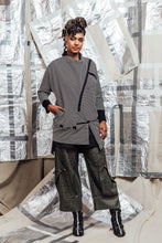 Load image into Gallery viewer, AW23 KAMARI BUTTON HEM JUMPER - MONO CHECK