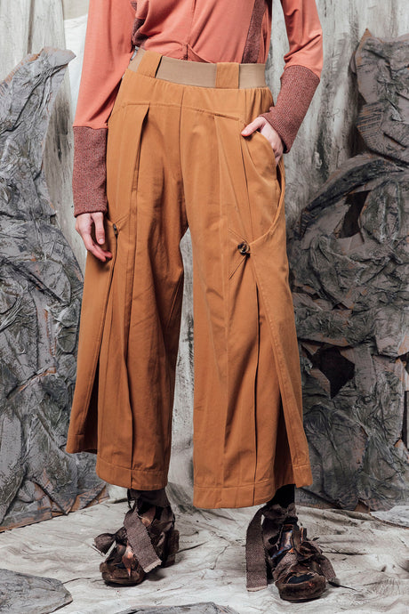 AW24 LYNDON BUTTON FLARE PANTS - CAMEL