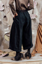 Load image into Gallery viewer, AW26 LYNDON BUTTON FLARE PANTS - OBSIDIAN CHENILLE