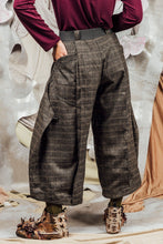 Load image into Gallery viewer, AW26 LYNDON BUTTON FLARE PANTS - UMBER TWEED