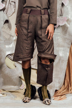 Load image into Gallery viewer, AW26 ORFEO ZIP LEG WIDE PANTS - TOBACCO
