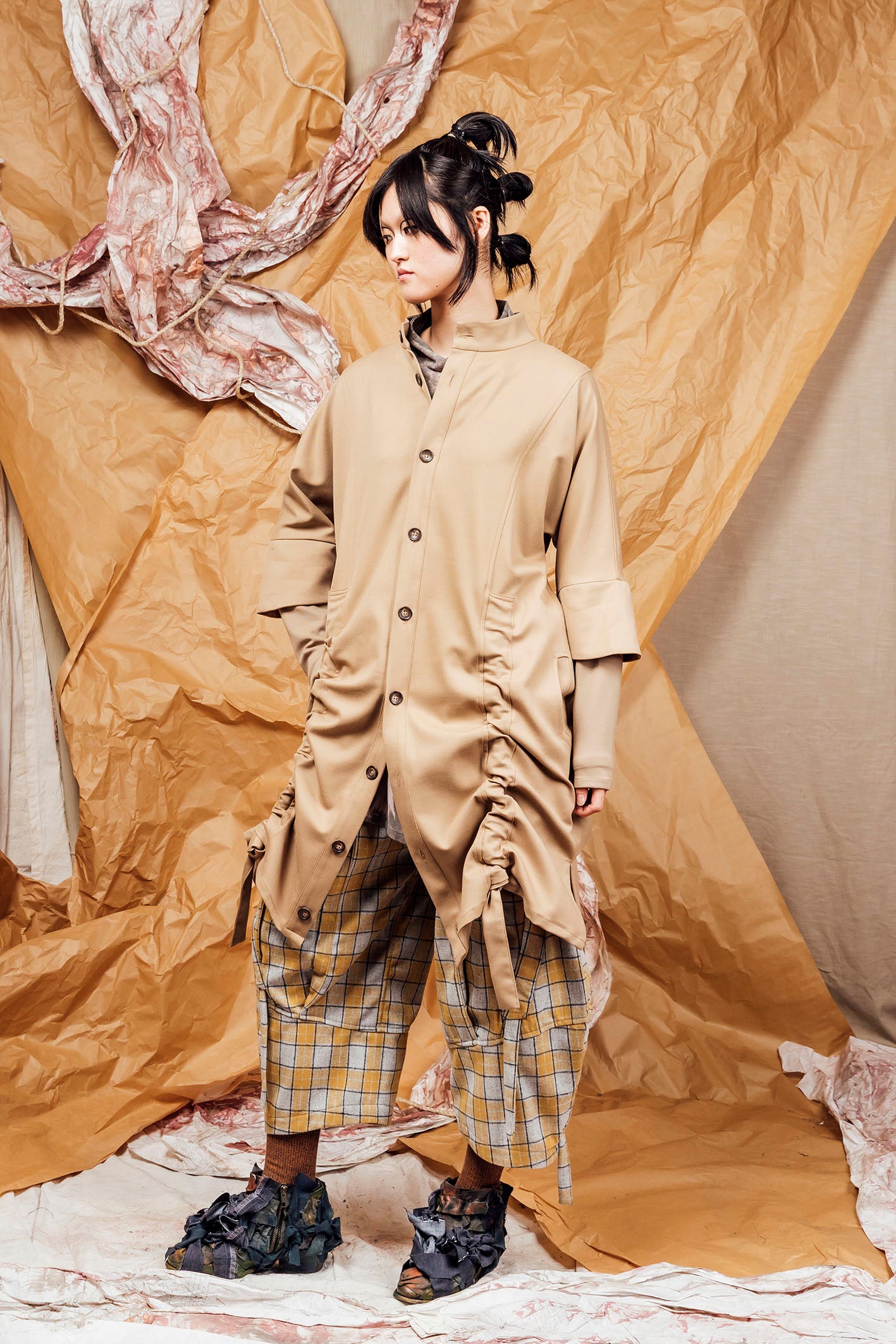 AW25 SAIGE LONG RUCHE JACKET - CAMEL