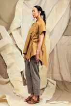 Load image into Gallery viewer, SL27 SANTALI RUCHE FLARE TOP - DIJON