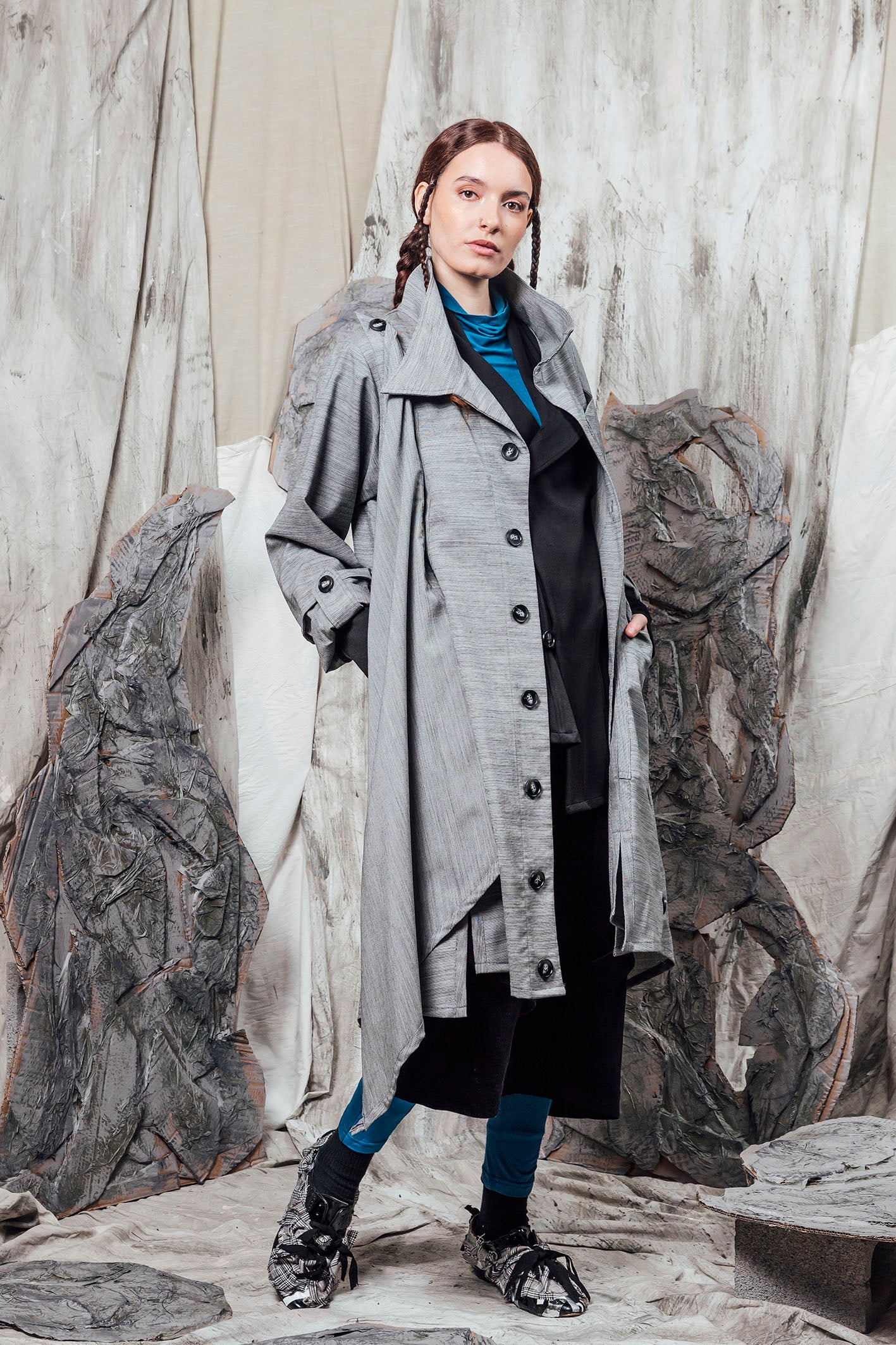 AW24 THORNE DRAPE TRENCH - ASH SLUB