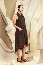 Load image into Gallery viewer, SL27 VELEDA DUSTER VEST - BURNT UMBER