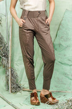 Load image into Gallery viewer, SL26 ZEPHYN SLIM LINE PANTS - BURNT UMBER