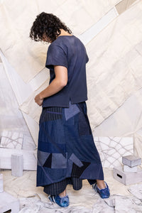 RS25 KAI ASYMMETRIC POCKET TEE - INK FADE