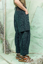 Load image into Gallery viewer, SL26 ADDIS LAYERED WIDE PANTS - JADE