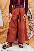 Load image into Gallery viewer, AW25 ADLAI PALAZZO PANTS - REDWOOOD