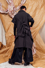 Load image into Gallery viewer, AW25 AKEMI RUCHE BOX TOP - ONYX JACQUARD