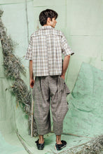 Load image into Gallery viewer, SL26 CADEAU BOXY SHIRT JACKET - MOONSTONE CHECK