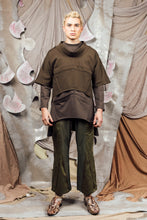 Load image into Gallery viewer, AW26 CIELO CROP POCKET TOP - OLIVE ARMY