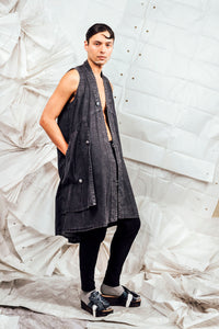 SL25 KAIDA LONG WRAP VEST - CHARCOAL ACIDWASH