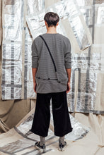 Load image into Gallery viewer, AW23 KAMARI BUTTON HEM JUMPER - MONO CHECK